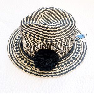 H&M Straw Hat With Pom Pom Size M